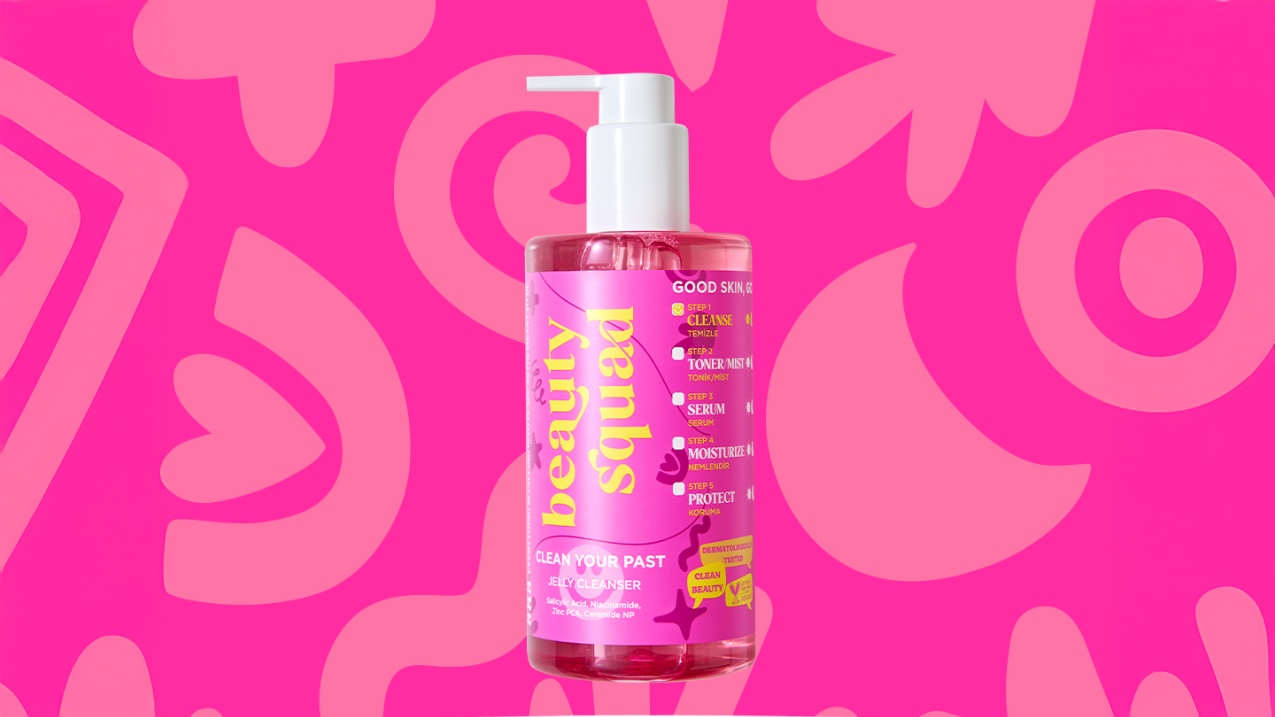 Sivilce Mevsimi Başladı mı? Kasım’da Artan Akneye Ne Yapmalı?